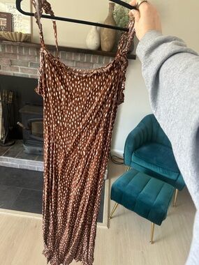Francesca's Collections Brown and White Spotted Midi Dress